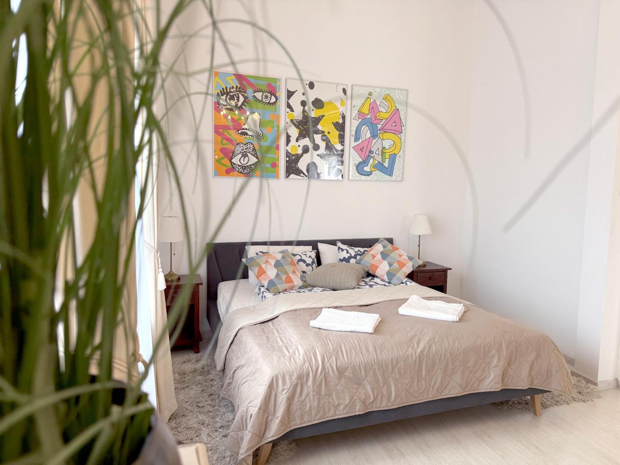 Elegant 125M2 Apartment In Center Of Budapest Luaran gambar